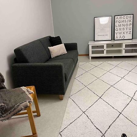 Spacious Apartment For 5 Next To The Train Station Rovaniemi Esterno foto